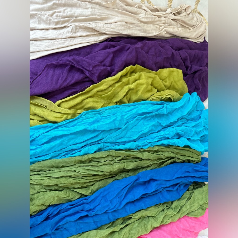 VELA SCARVES HIJABS -MINIS AND STANDARDS